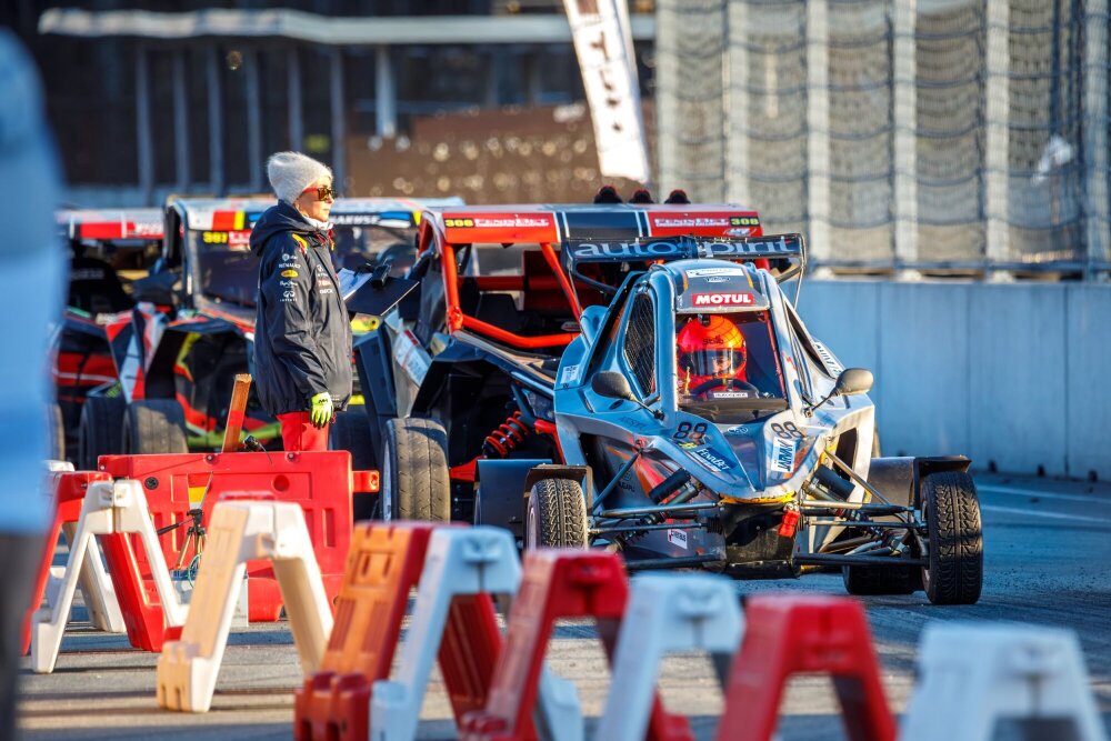 VIDEO. Nädalavahetus autospordis: rahvakross, rallisprint ja e-autosport