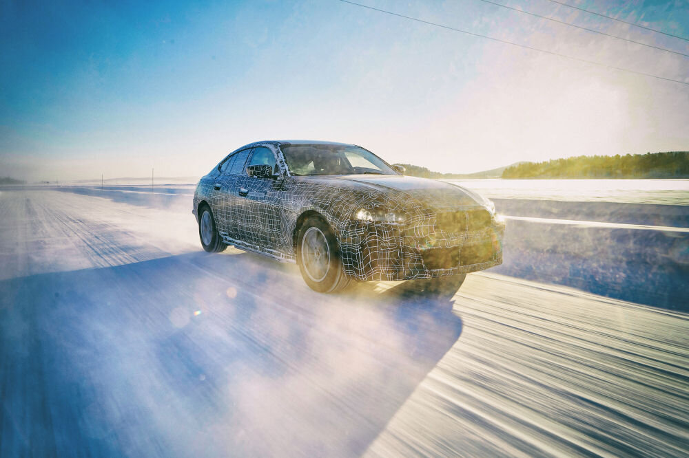 BMW i4: 530 elektrihobujõudu