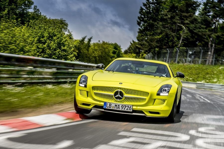 VIDEO: SLS AMG Coupe Electric Drive Nürburgringil