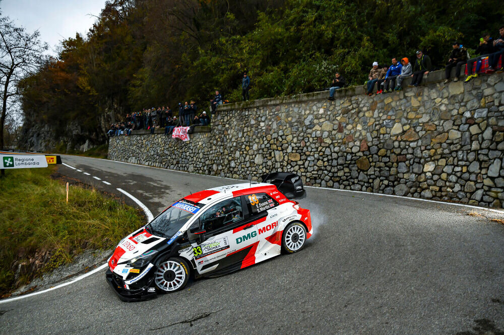 Monza rallit juhib avapäeva järel Elfyn Evans