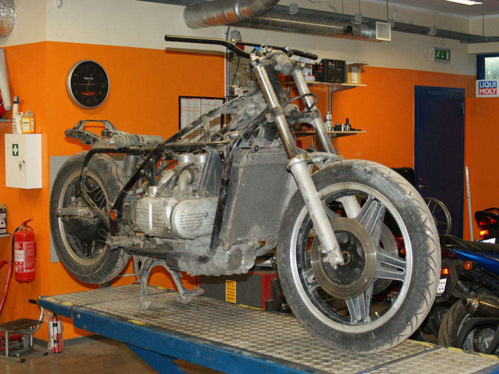 Motohoolduse XYZ
