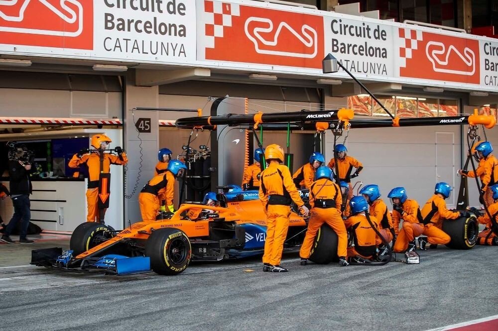 F1: McLaren võttis ettevõtte päästmiseks laenu
