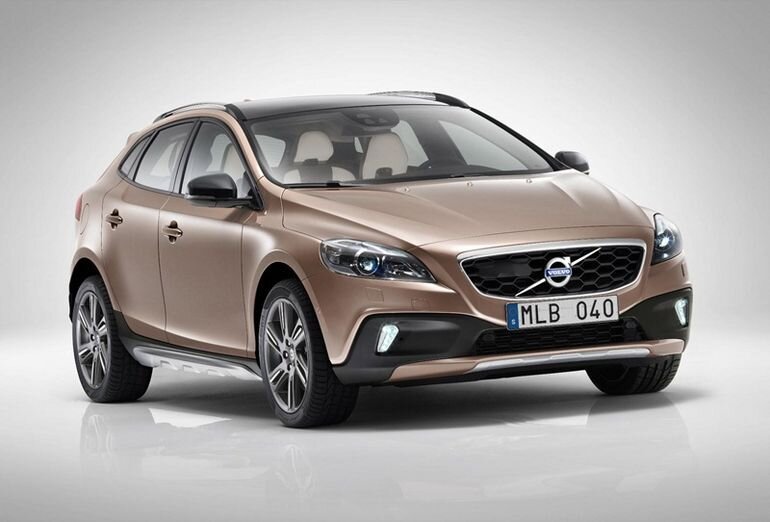 Volvo V40 Cross Country on BMW X1 konkurent